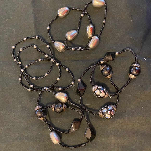 Stacking bracelets. - Picture 4 of 4